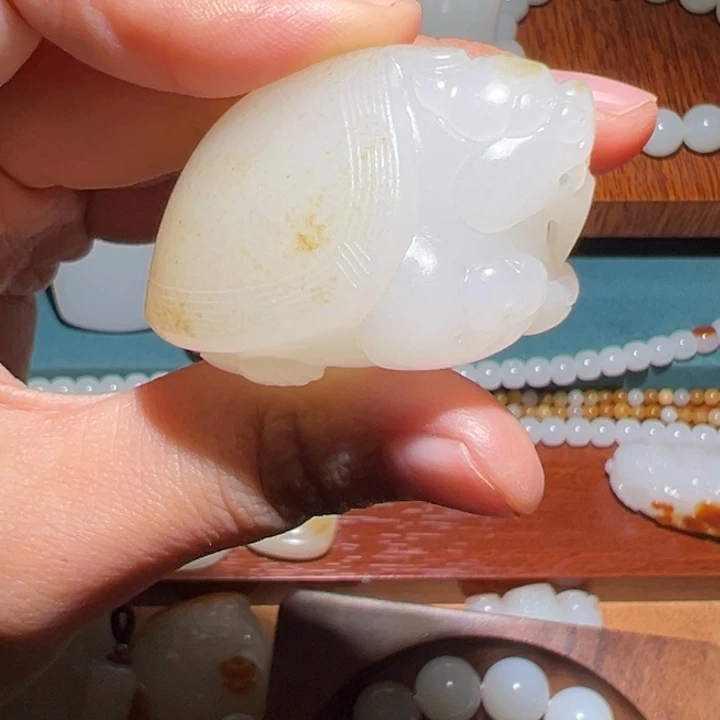 害***o和田玉未镶嵌颈饰