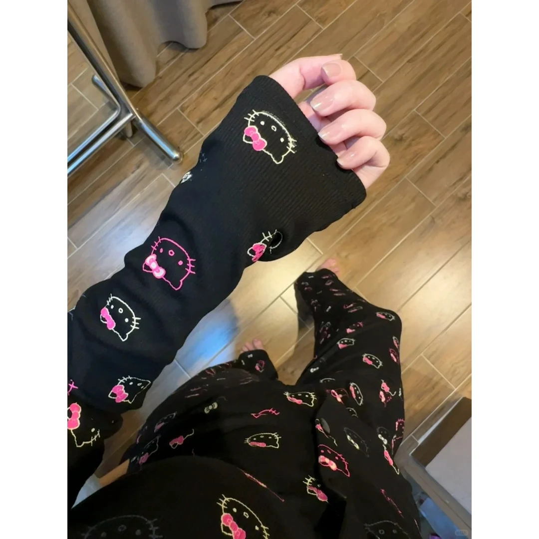 【暗黑凯蒂猫】2025新款带胸垫睡衣女款印花甜美风春秋家居服套装