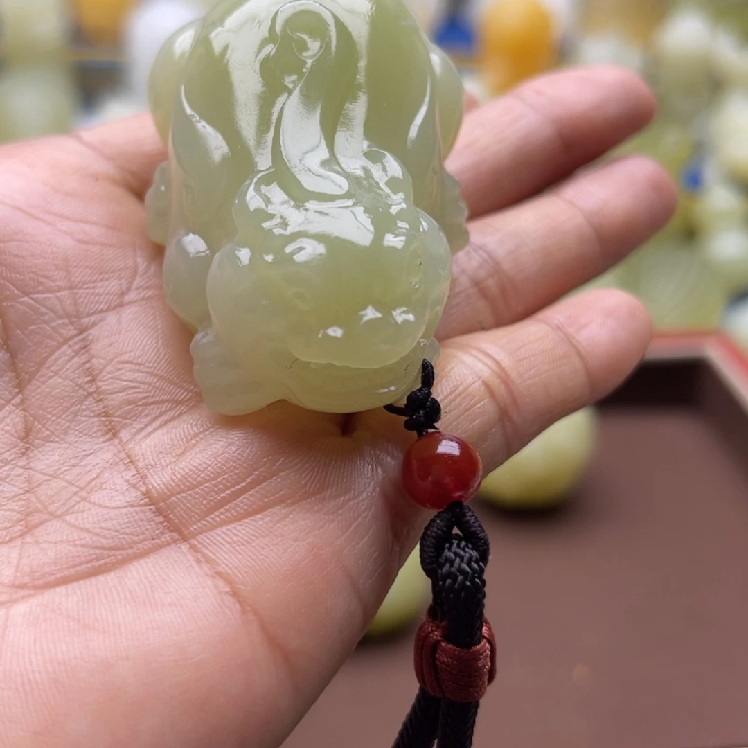 玉天然桌面小摆件