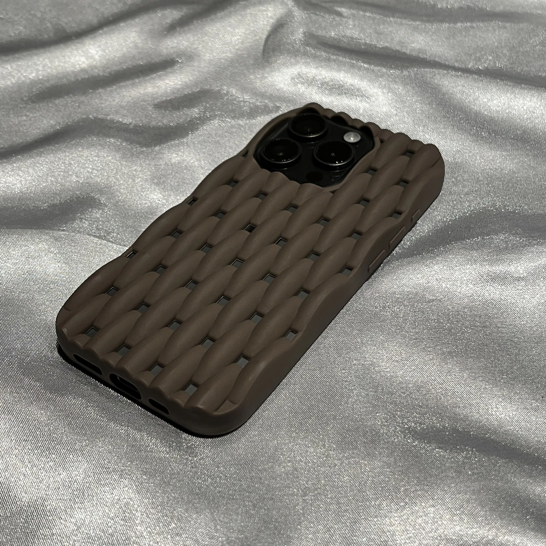 透气麻花灰纹适用于iPhone15promax手机壳苹果16plus创意13pro套