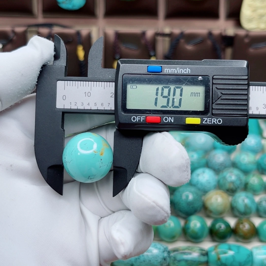 绿松石未镶嵌纯天然原矿绿松石