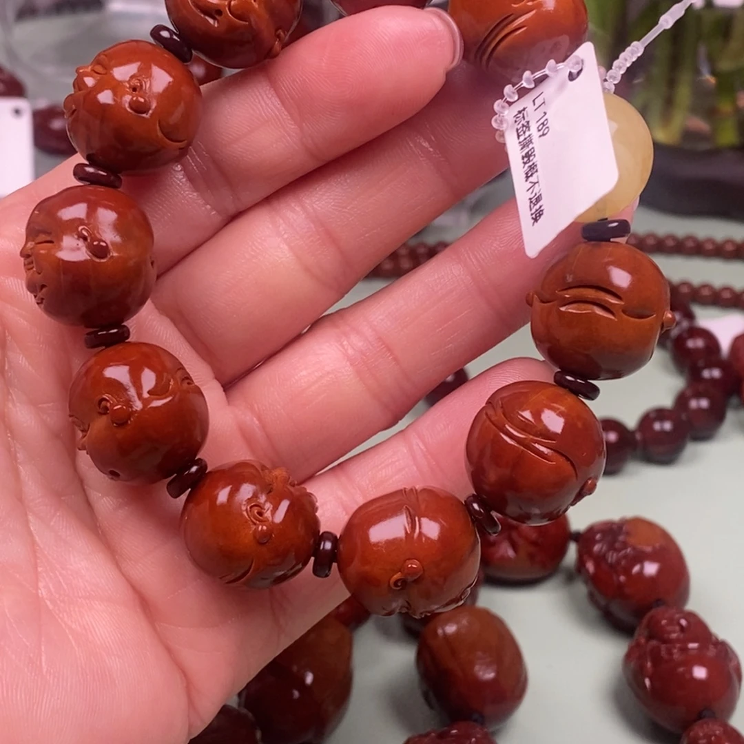 品***8大叶紫檀（黑酸枝木类）橄榄核回血直播间