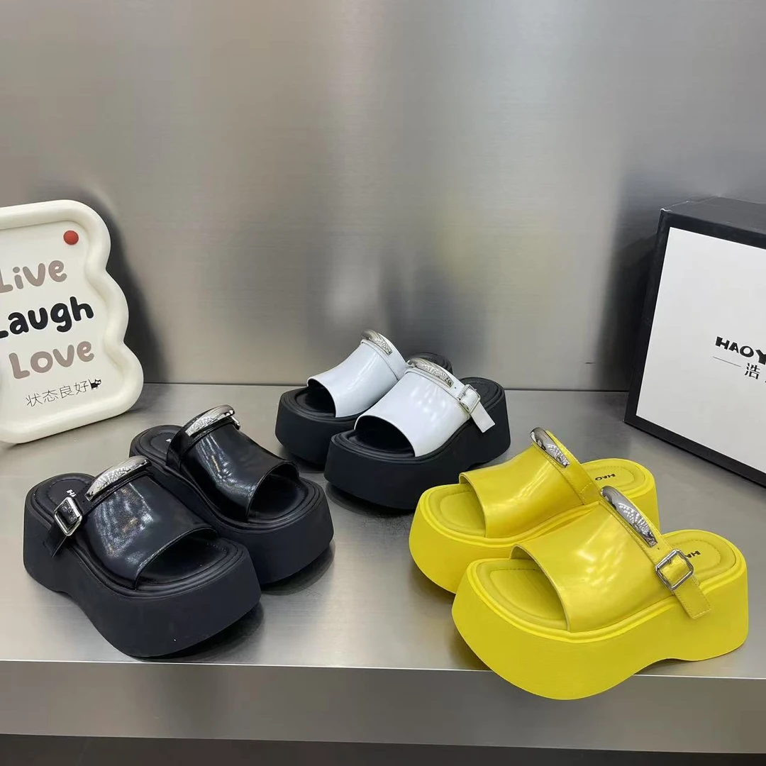 欧货学院风透气时尚休闲2025年夏季新款女鞋厚底松糕鞋一字拖鞋浩