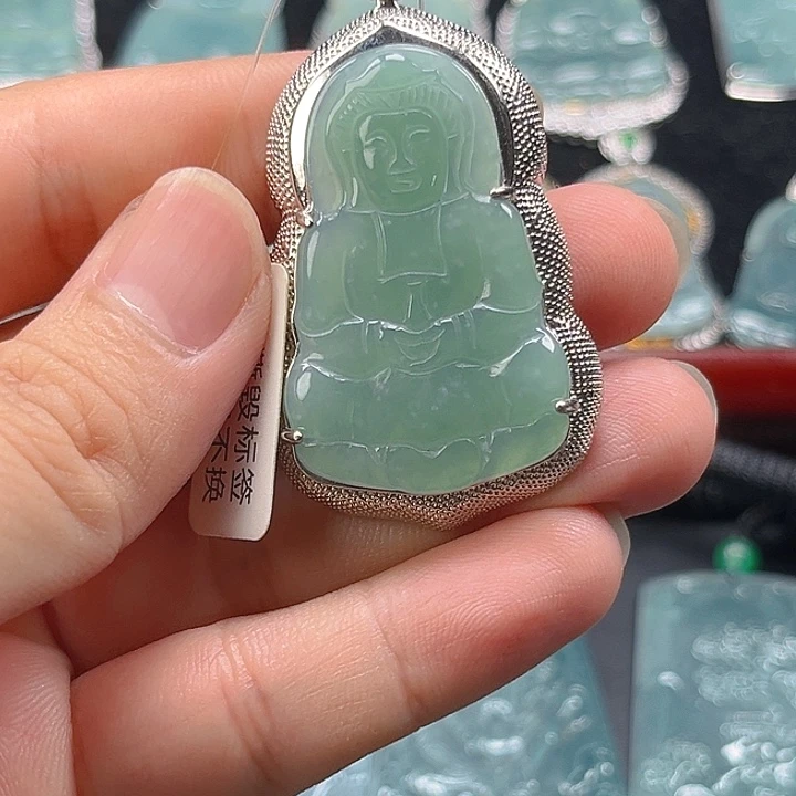 翡翠未镶嵌颈饰1，