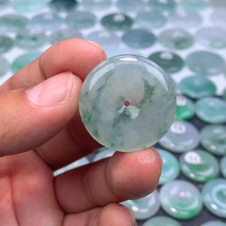 翡翠未镶嵌颈饰缅甸天然A货翡翠30.2-5.7