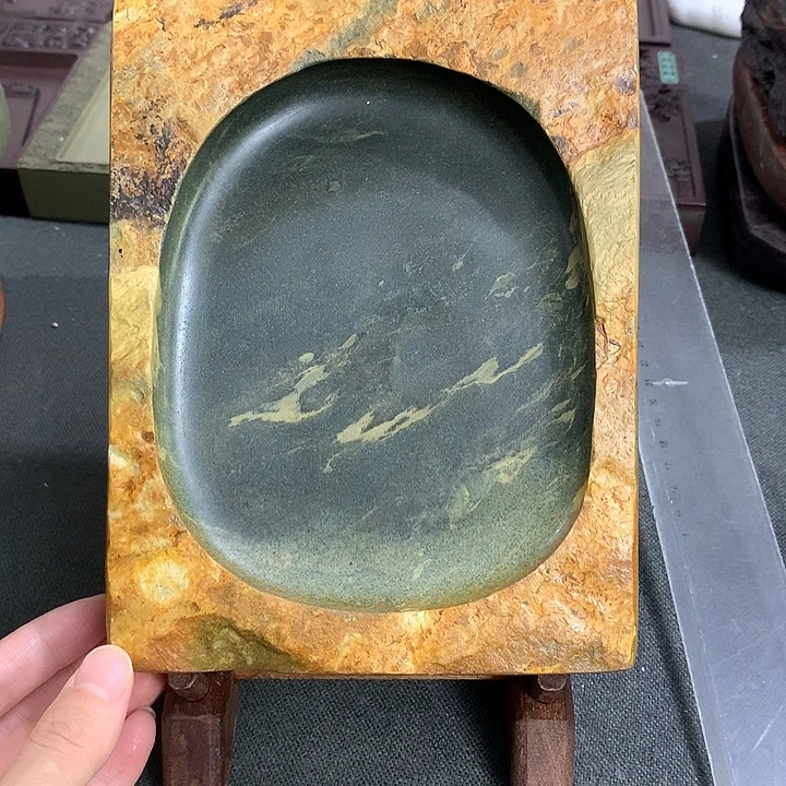 广东肇庆原石端砚