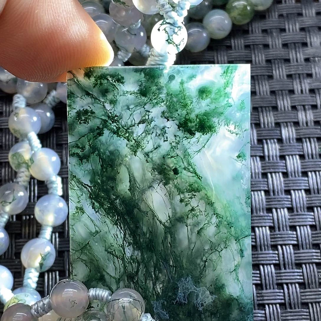 未镶嵌颈饰玛瑙/玉髓往**忆