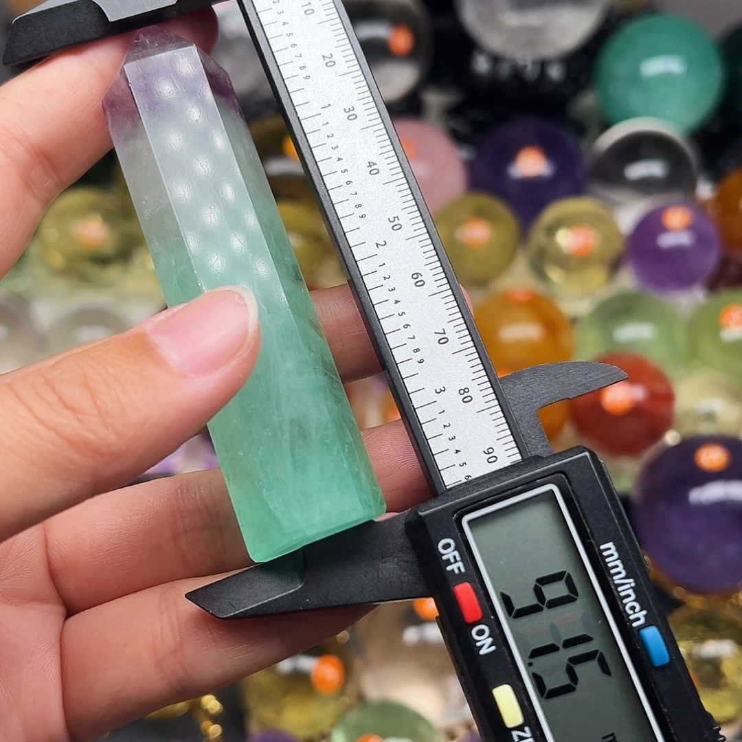 水晶未镶嵌珠宝半成品6