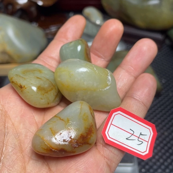 颈饰未镶嵌和田玉25