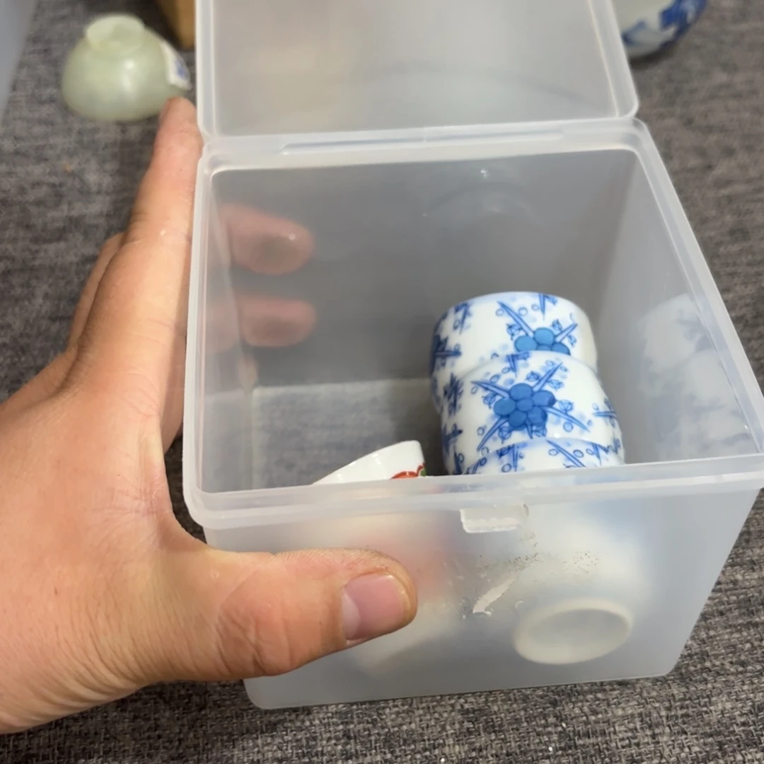 瓷片非常好看的花瓶