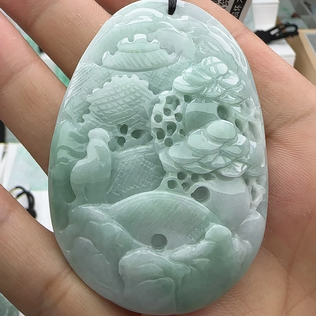 翡翠未镶嵌颈饰翡翠