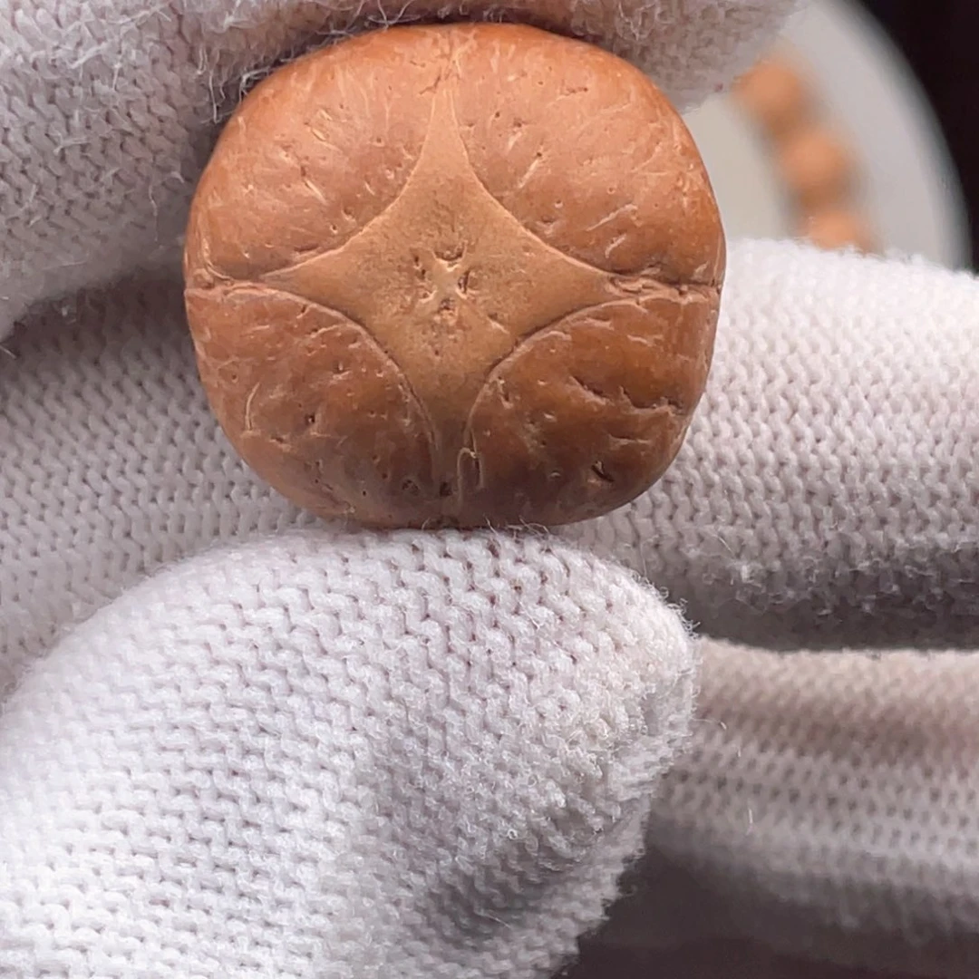手串凤眼菩提老****籽麒麟