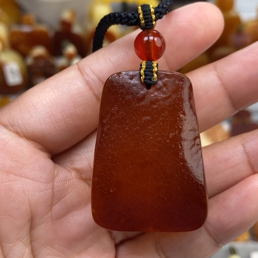 【闪购商品】琥珀颈饰未镶嵌