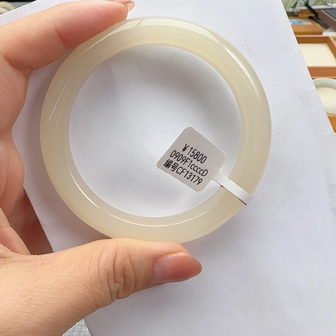 未镶嵌手镯和田玉冰藕粉56