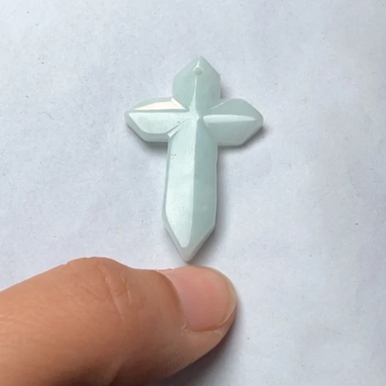 翡翠未镶嵌挂件翡翠挂件