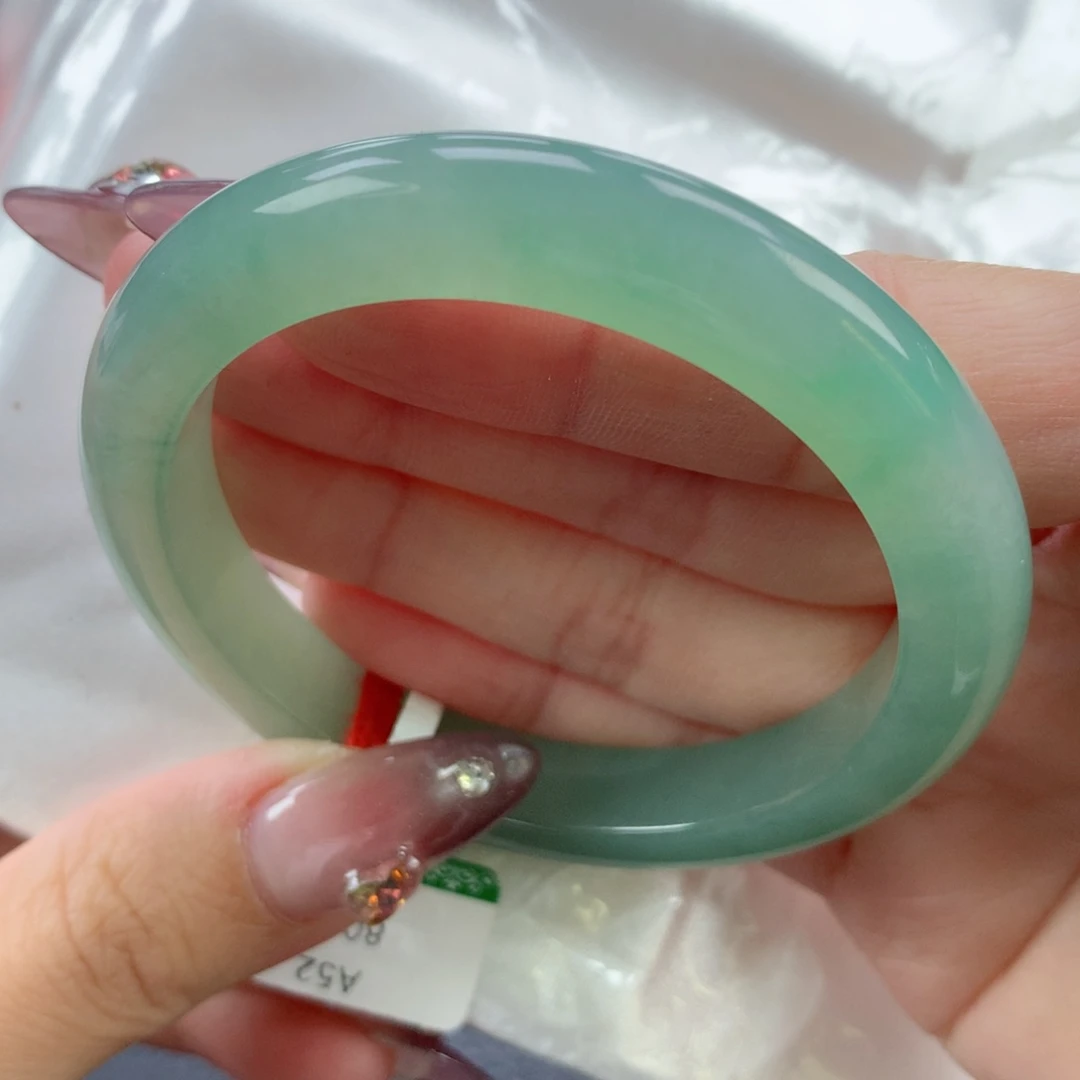 翡翠手镯未镶嵌52.8正圈