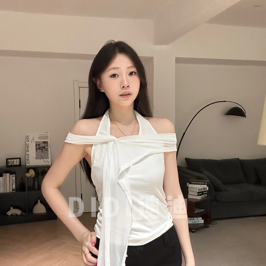 【DIDI】夏季新款法式白色一字肩露肩高级设计感T恤修身显瘦女上衣