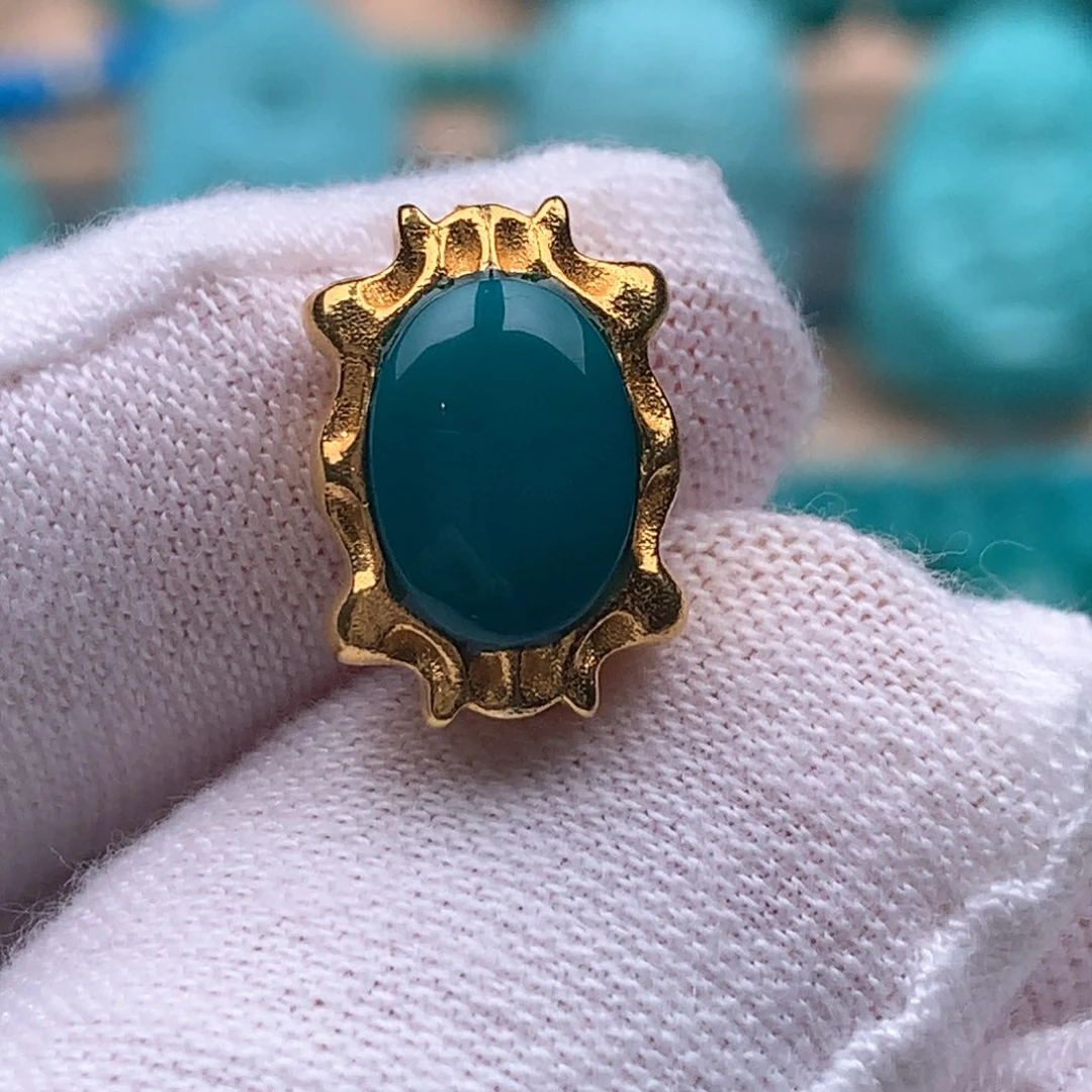 绿松石18K金镶嵌珠宝奇石