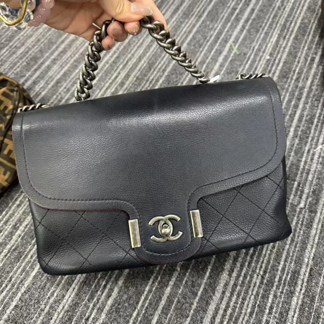 95新 Chanel/香奈儿 香奈儿黑银翻盖包06001/二奢包包