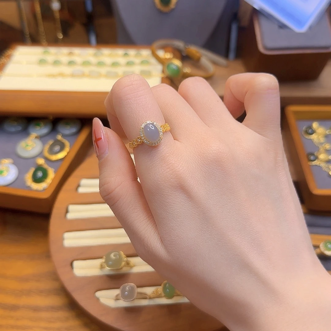 和田玉戒指银S925镀金镶嵌