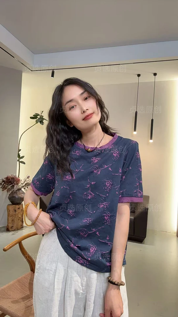 D75-藏蓝色正肩短袖T恤设计感玫瑰印花宽松显瘦夏季女装