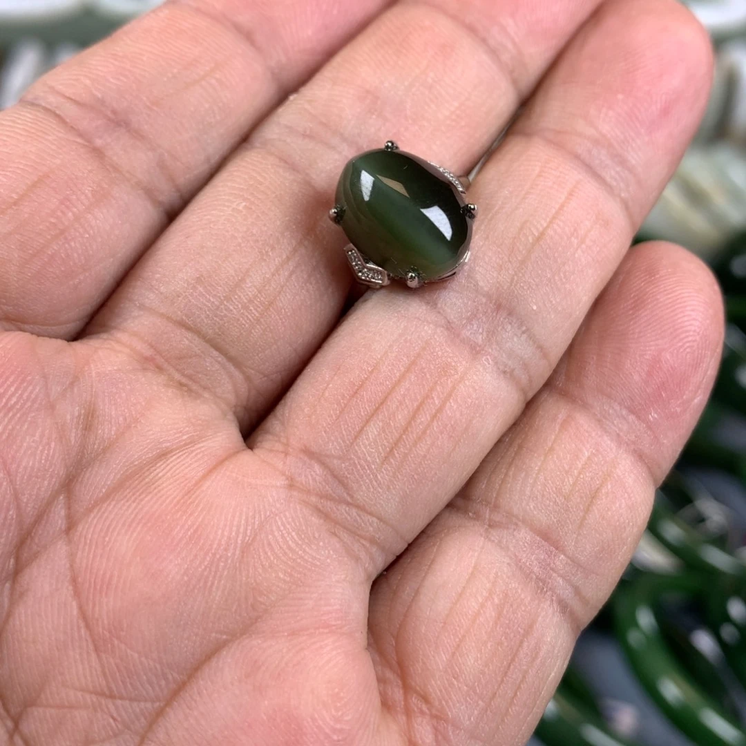 和田玉（碧玉）未镶嵌戒指