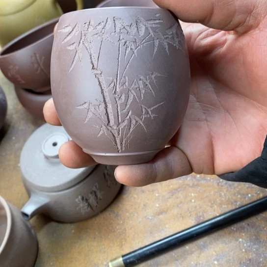 紫砂茶杯花*虫宜兴紫砂