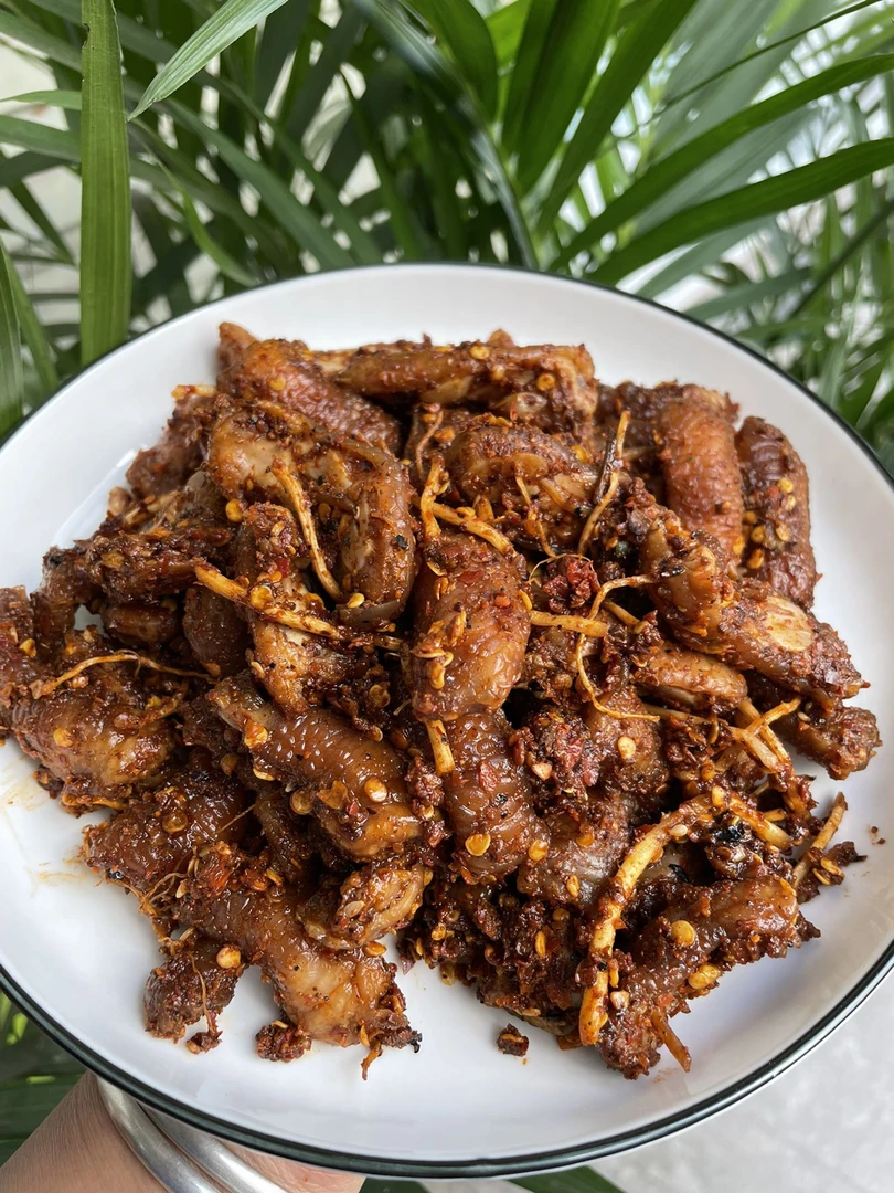 佤味鸡脚筋、麻麻辣辣的脆脆