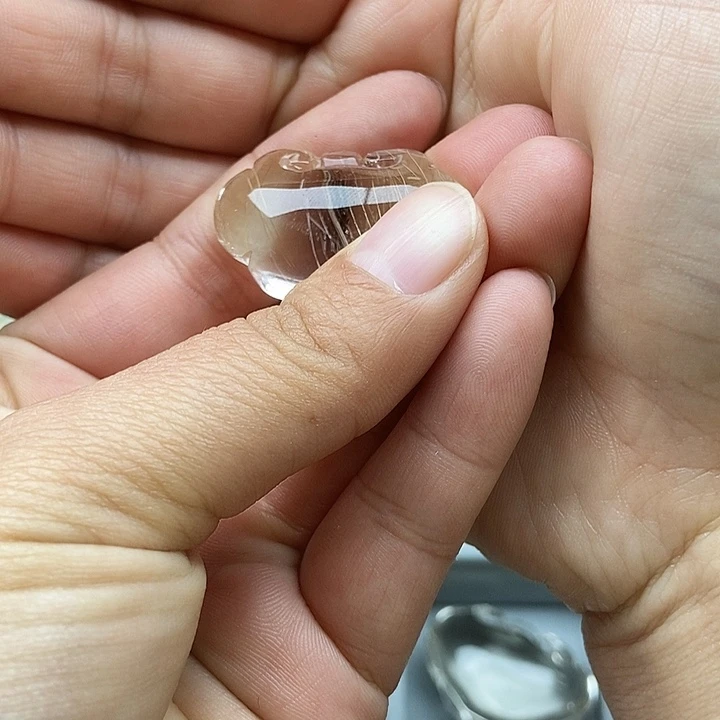 用***4水晶大型摆件（非配饰）未镶嵌