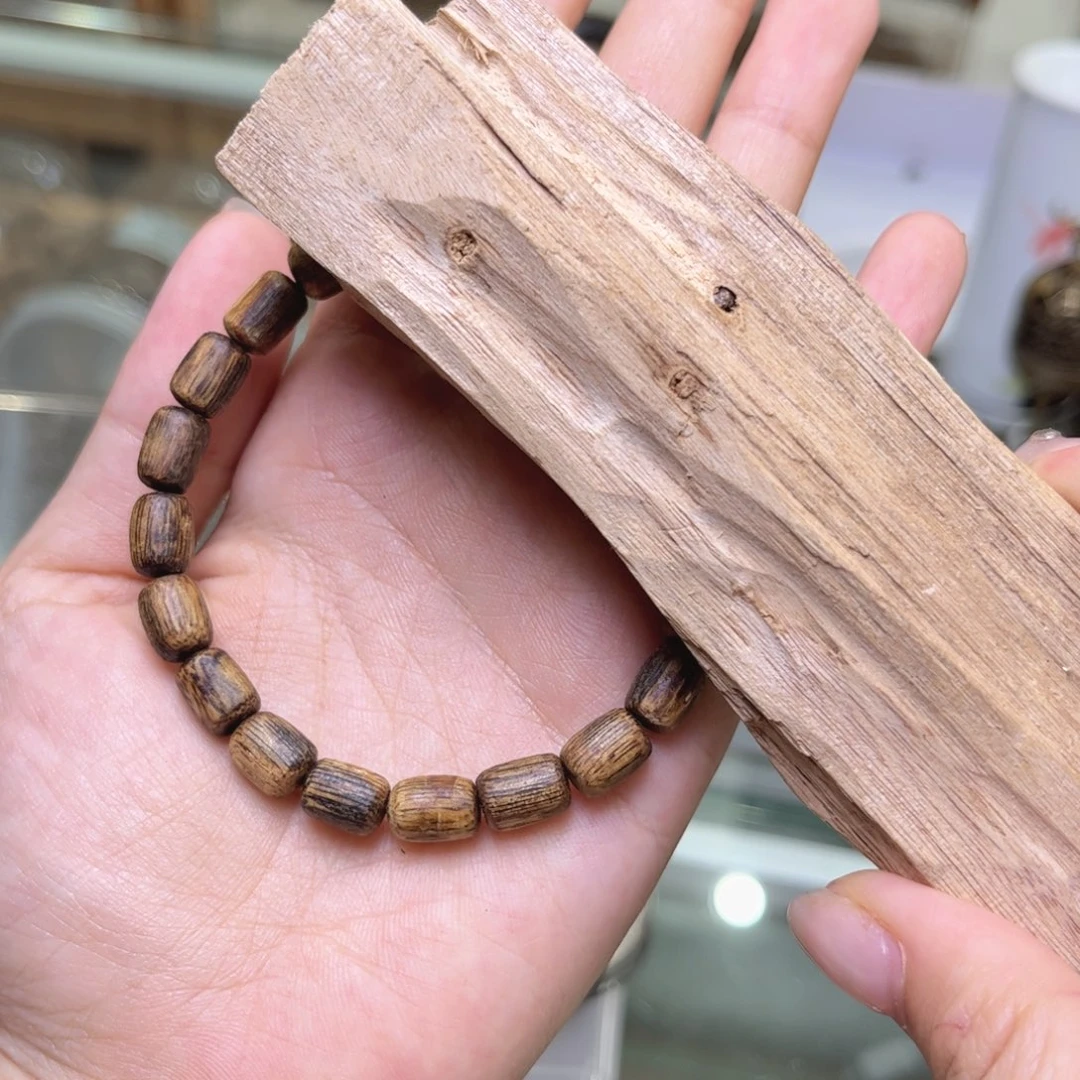 香榧木?**?海南绿奇随行手串4.6克
