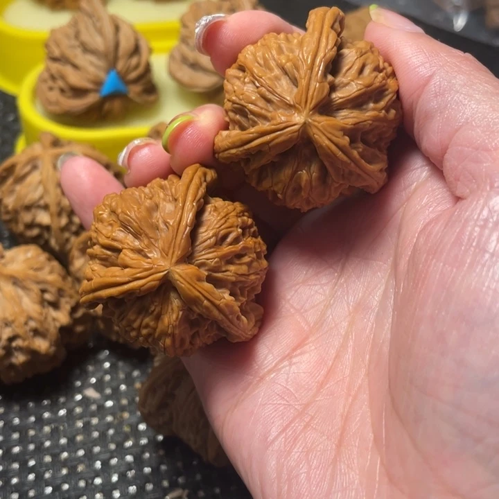 【闪购商品】桃核把件文**r文玩核桃手把件手工艺