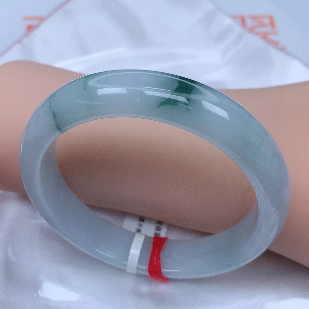 【闪购商品】未镶嵌手镯翡翠，58