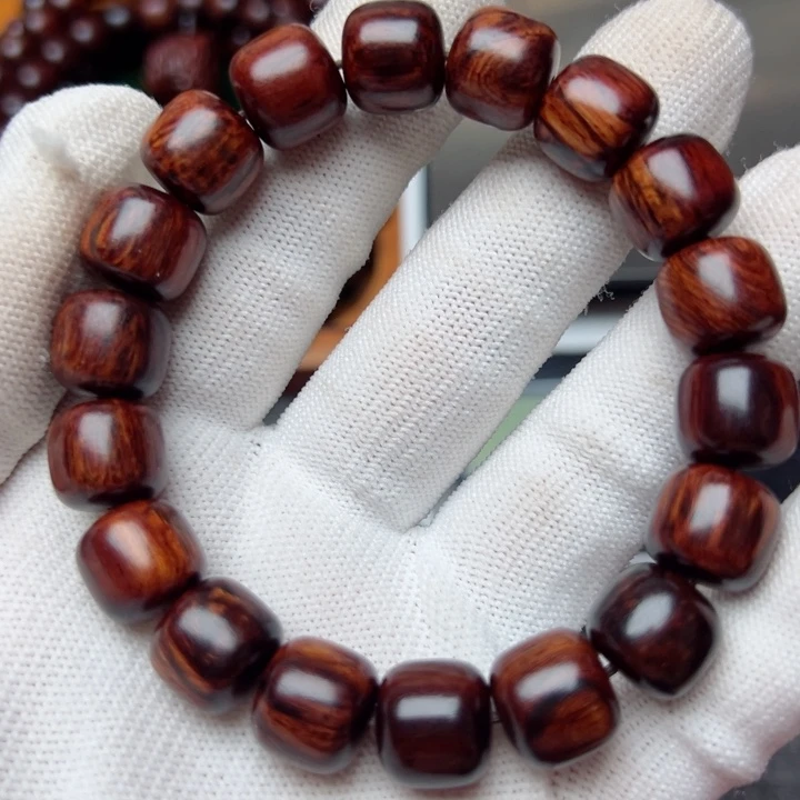 木海南红降黑金满纹1.2老型珠精品