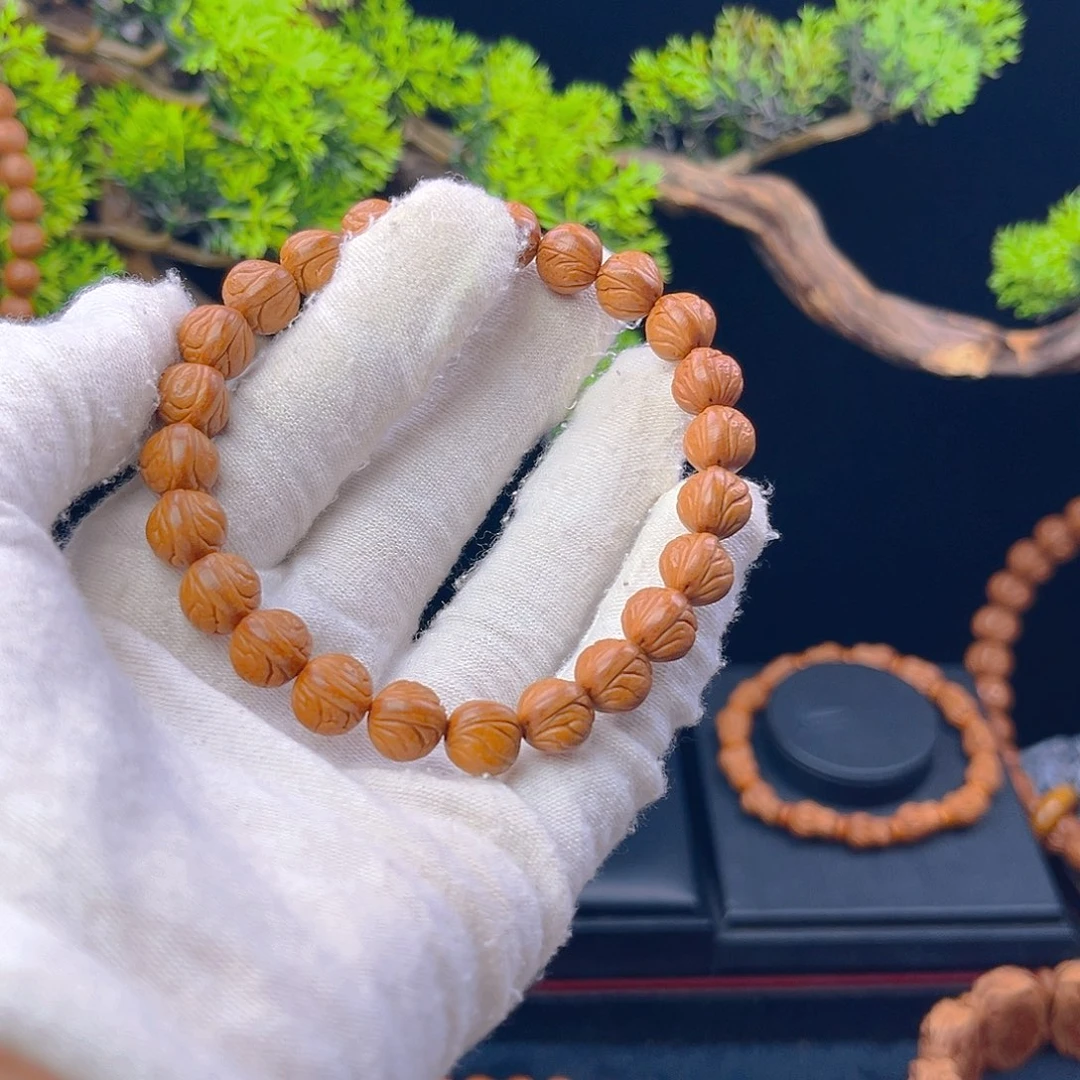 T***t吊坠桃核野生桃核