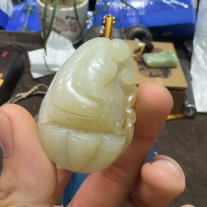 未镶嵌和田玉（糖玉）车挂