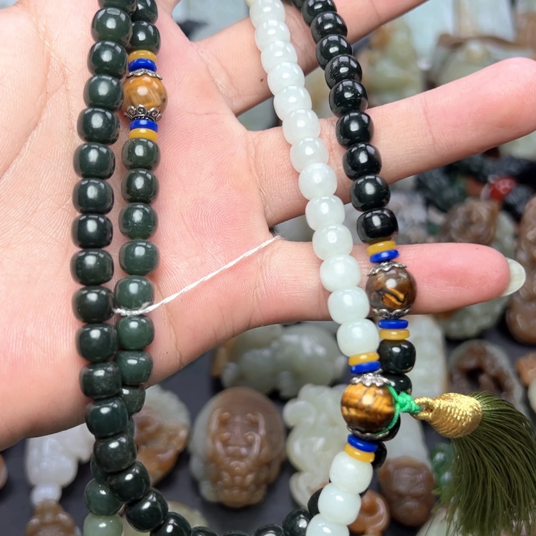 和田玉未镶嵌毛衣链