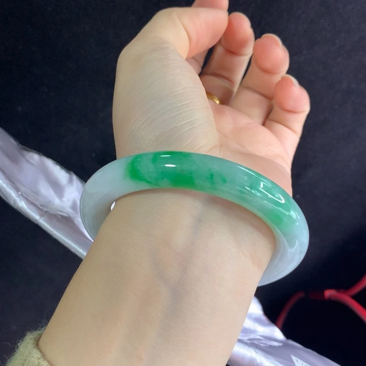 翡翠未镶嵌手镯54圈 6279糯冰辣阳飘花