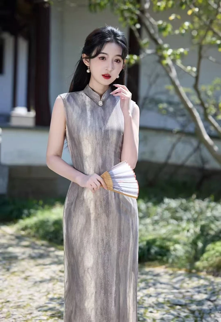 年轻款重磅无袖亮丝网烫幻影大波纹『星蝶』旗袍