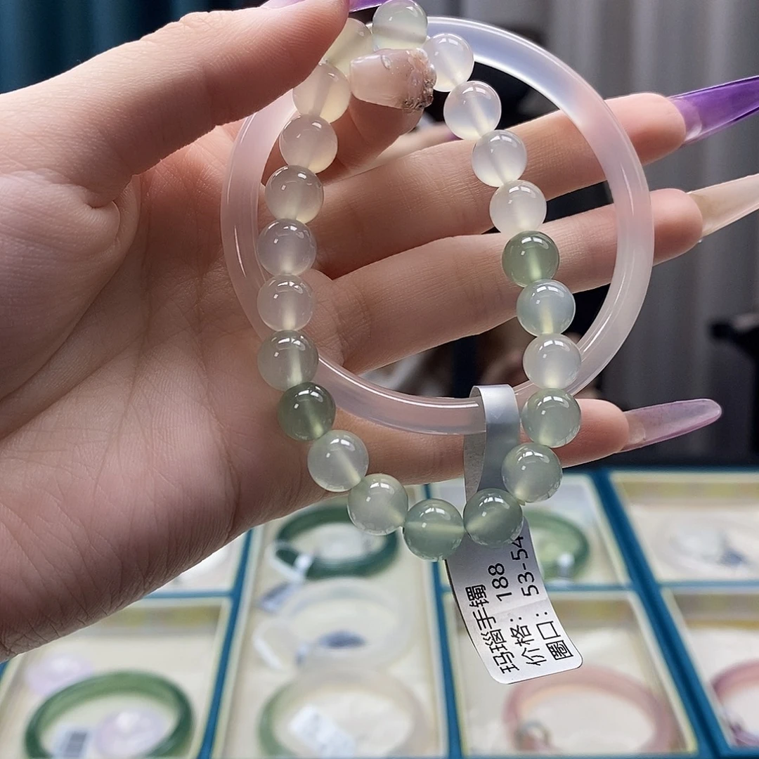 玛瑙/玉髓手镯未镶嵌