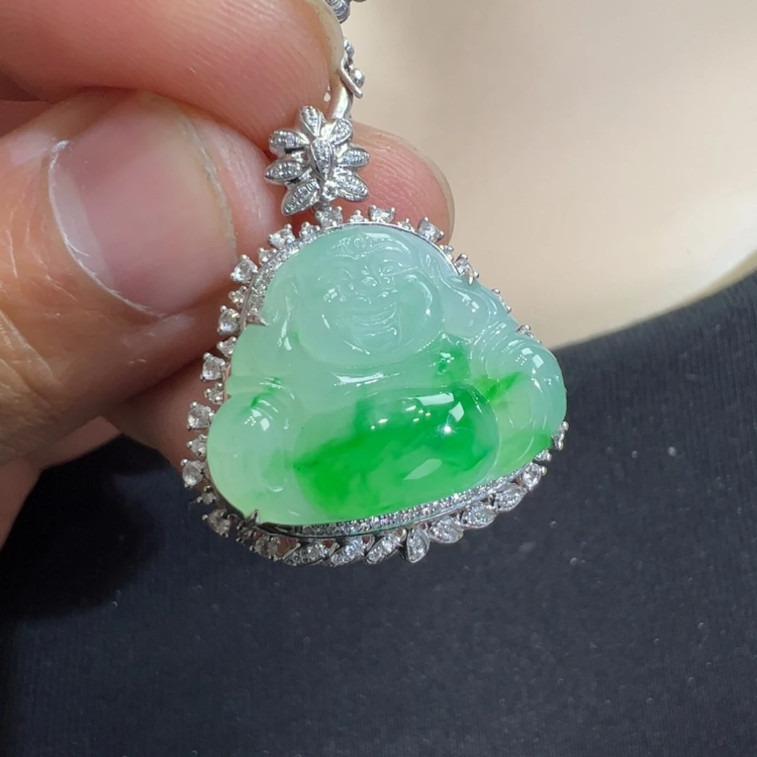 翡翠吊坠(不含链)18K金镶嵌