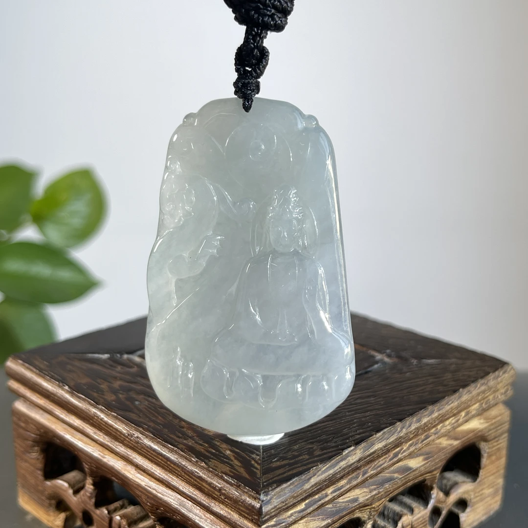 JCW04-109  天然缅甸A货翡翠  观音