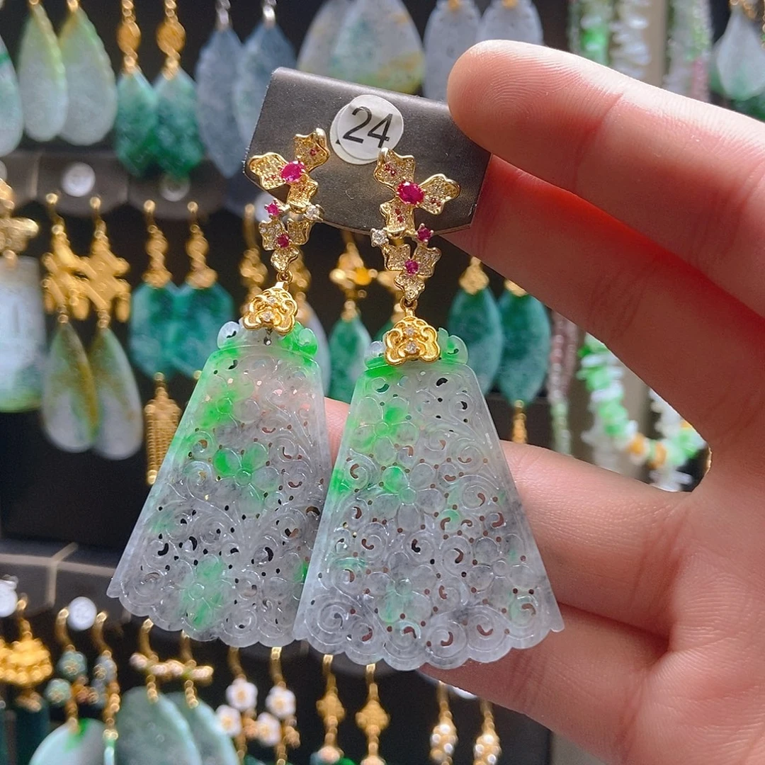 翡翠未镶嵌耳饰翡翠