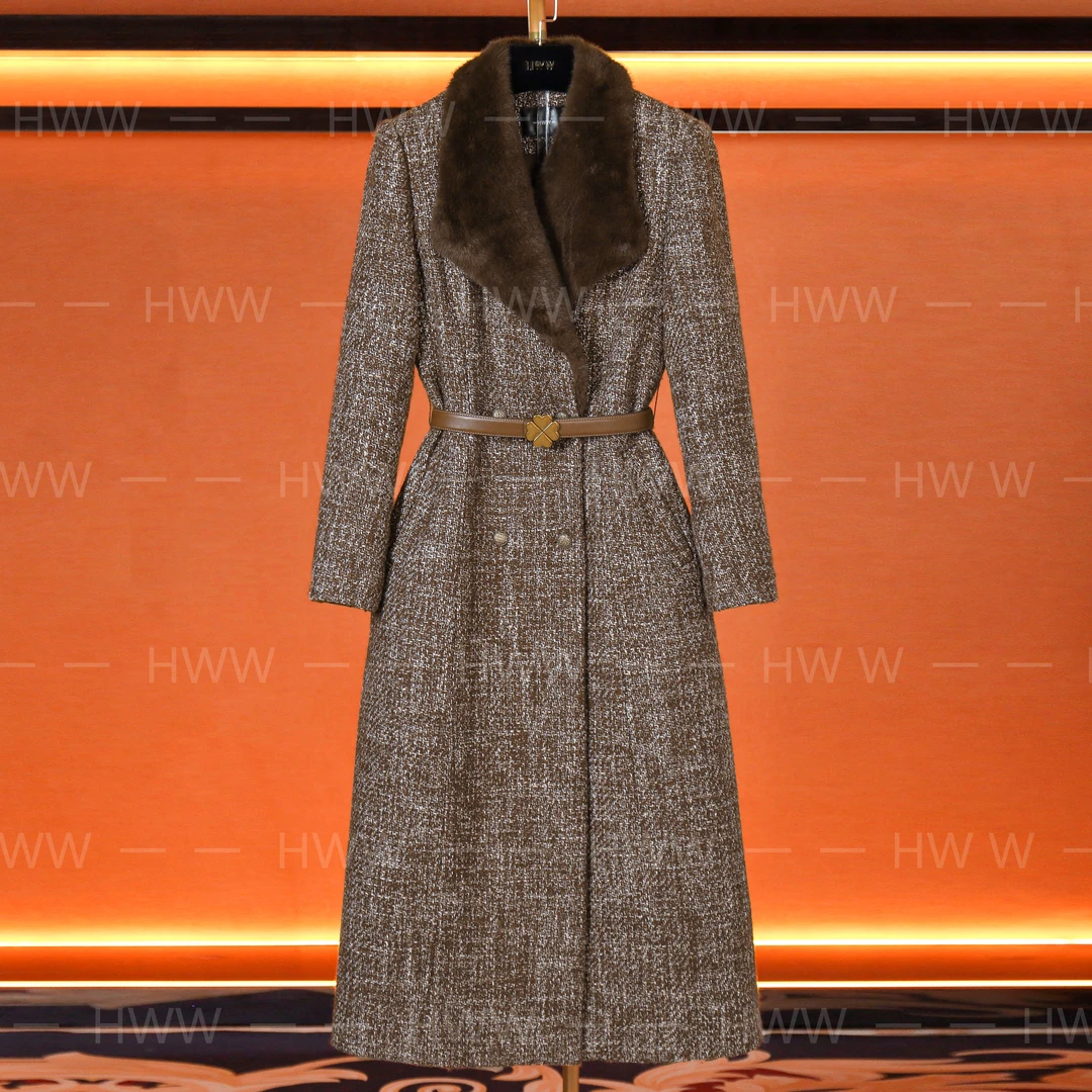 HWW鹅绒服含羊毛轻奢气质时尚设计师收腰显瘦鹅绒服DHZFF406072