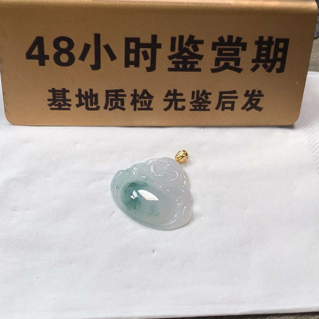 颈饰18K金镶嵌翡翠佛