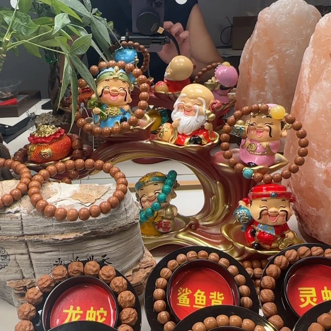 张***合桃核吊坠112222222