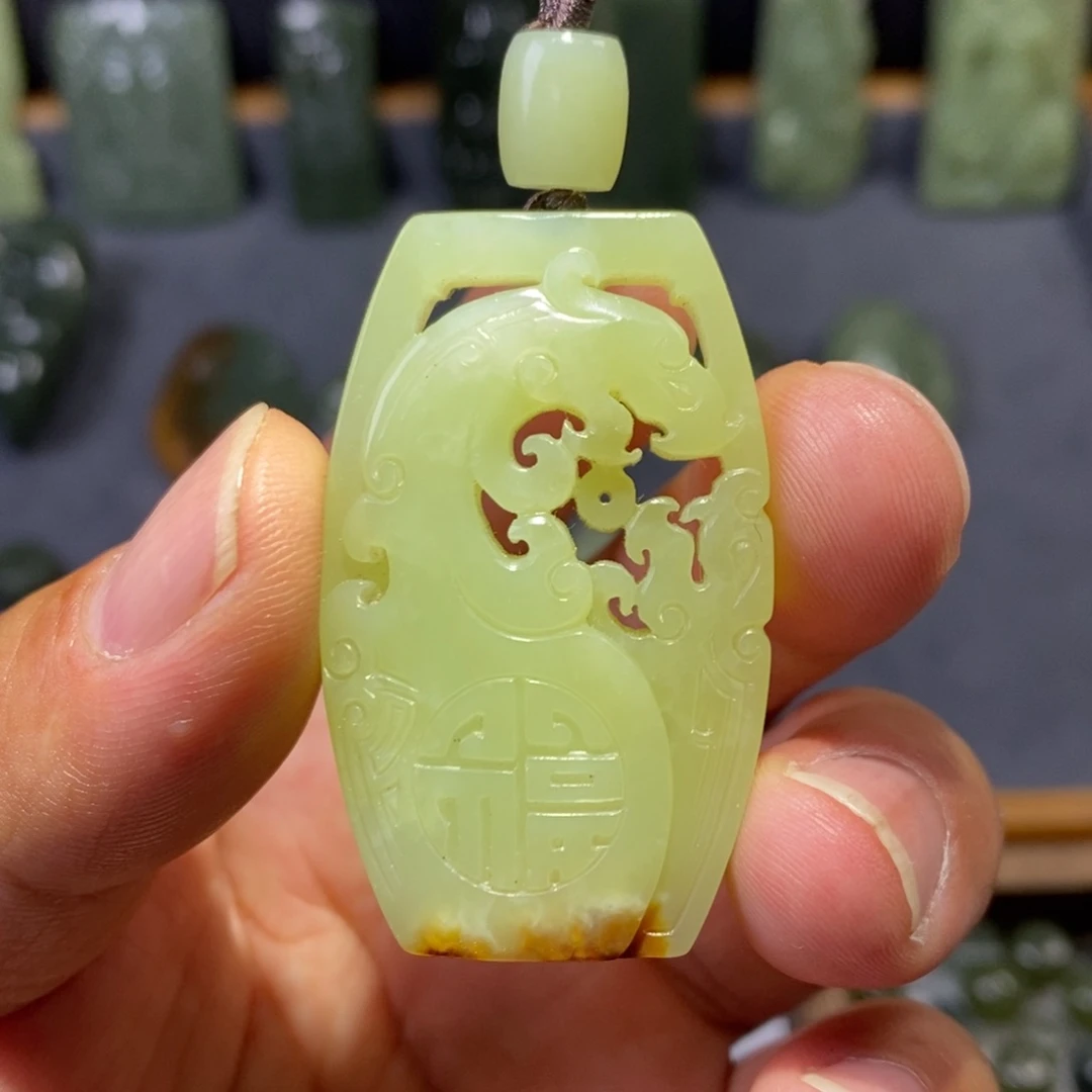 岫岩河磨玉（透闪石质玉）未镶嵌挂件