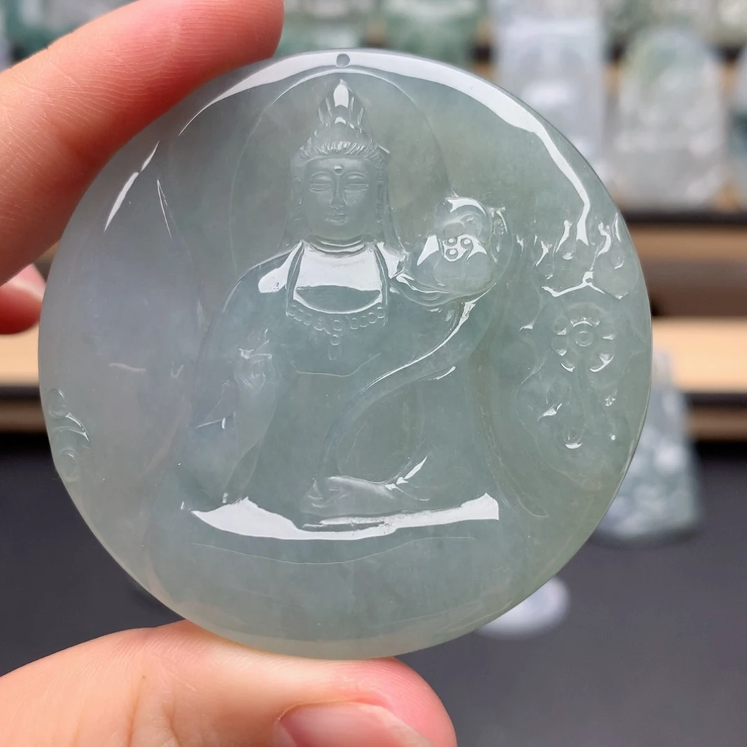 颈饰未镶嵌翡翠素衣