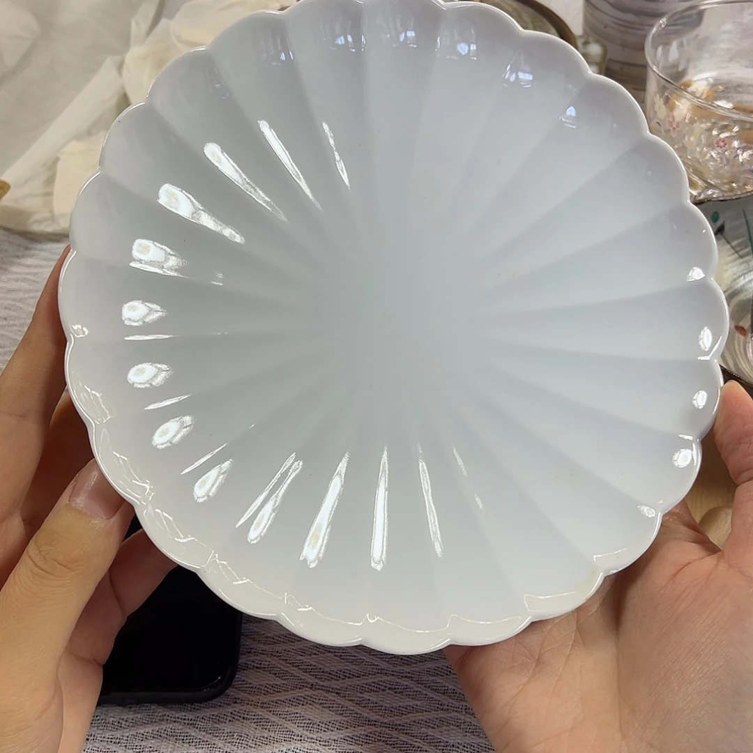 有田肥前观山作白瓷橘瓣盘子42