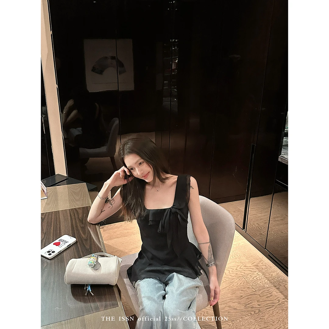 THEISSN宁司 黑色方领荷叶边无袖上衣女夏季拼接收腰T恤 0895