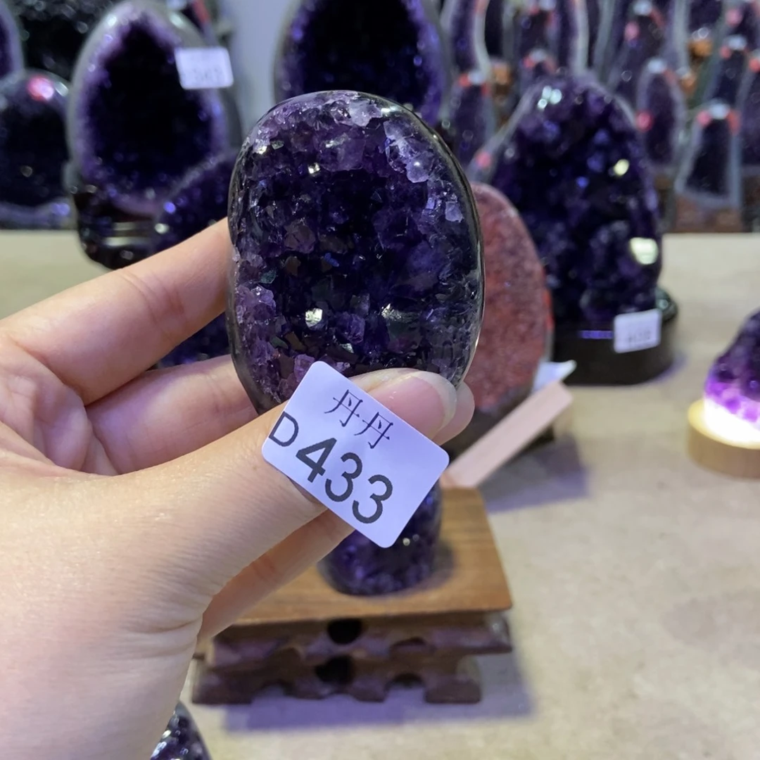 未镶嵌水晶大型摆件（非配饰）